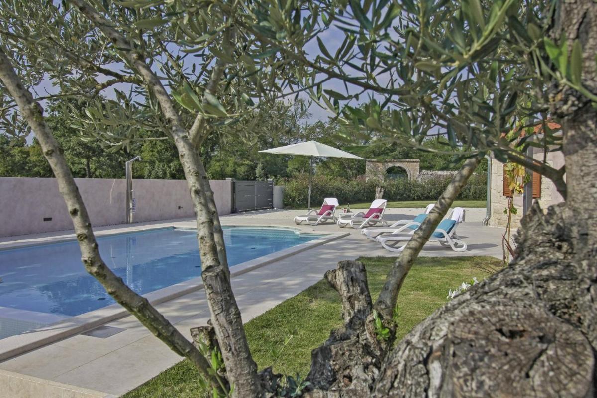 Villa Marija In Pekici Svetvinčenat Exterior foto